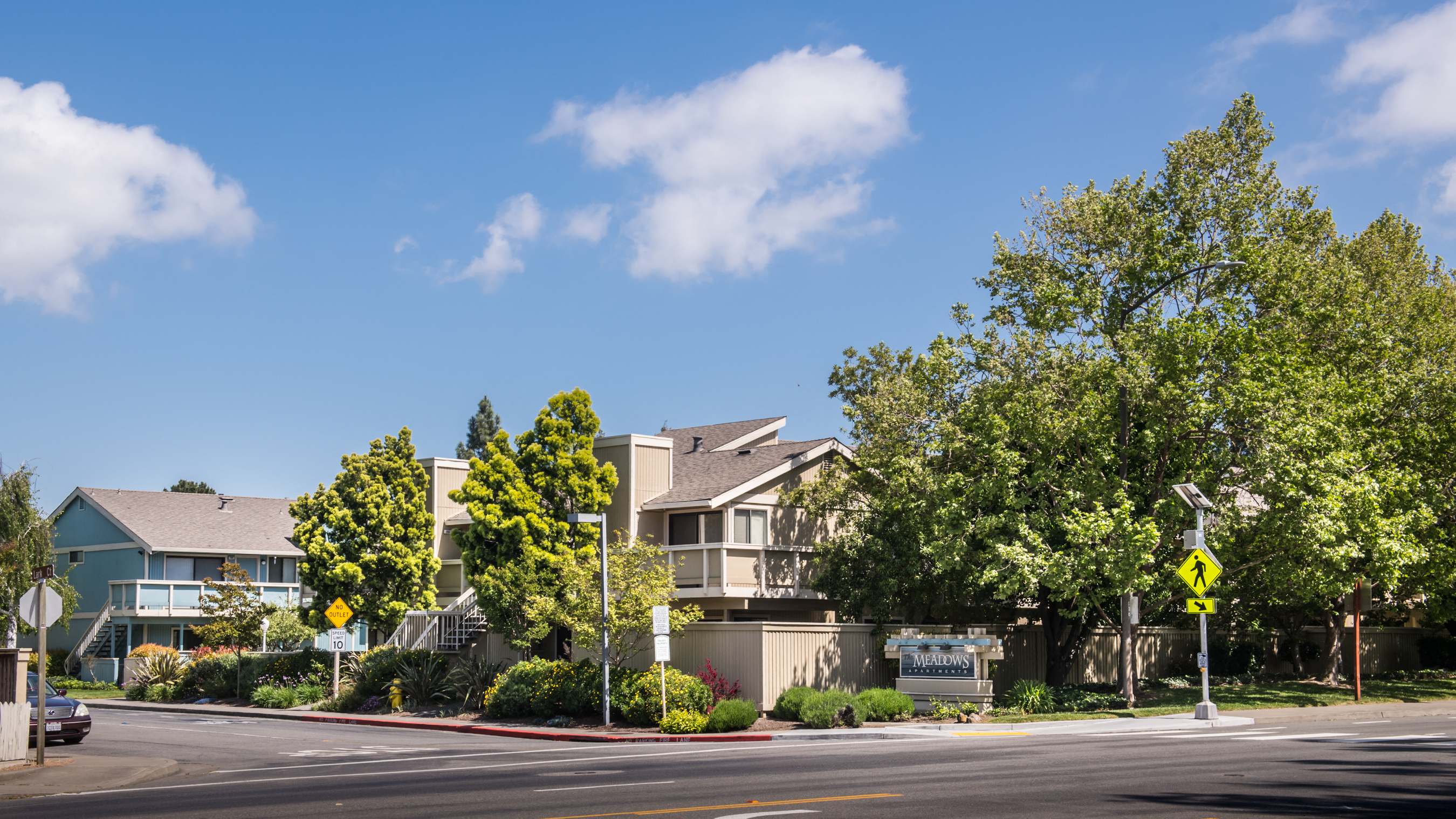 The Meadows Apartments photo 4